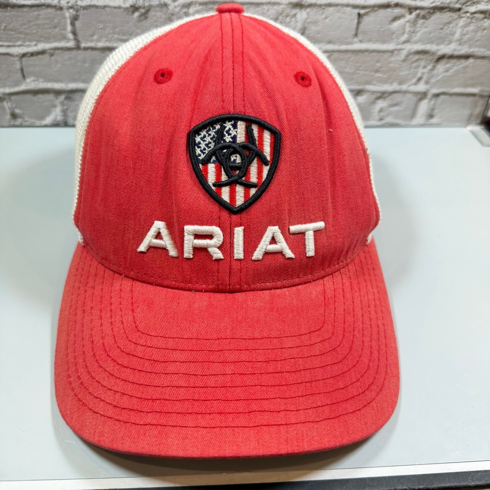 Ariat Trucker Hat Mens L XL Red White American Flag Shield Flexfit Mesh Cap